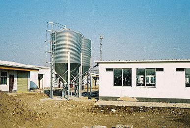 《妙探闯通关：魔鬼剧场》重制版现已正式推出并获好评